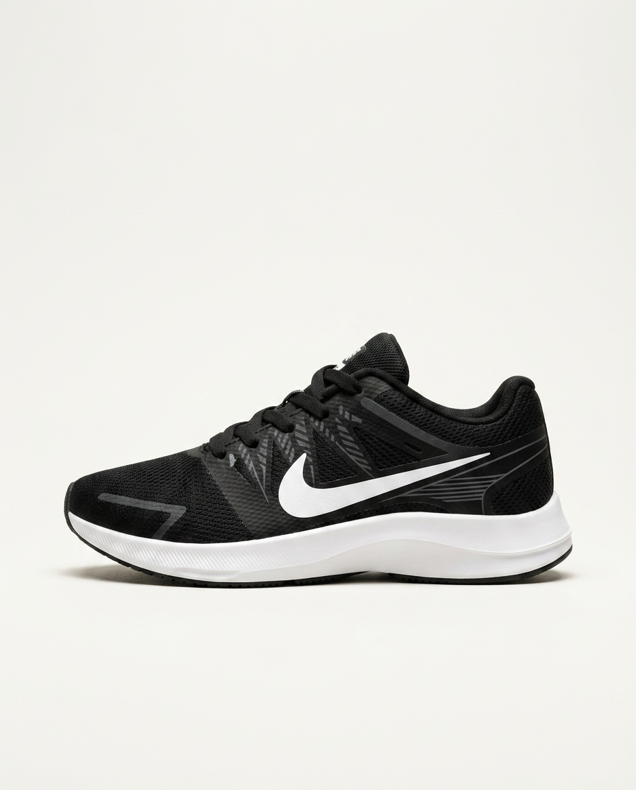 Nike - čista crno-bijela koja ide uz baš sve