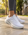 New Balance - čisto bijele, idu uz sve
